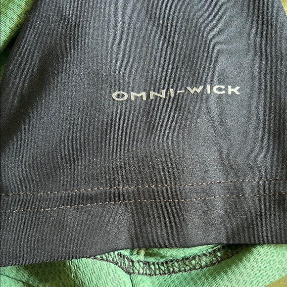 Columbia Blue and Green athletic shirt - Picture 3 of 5